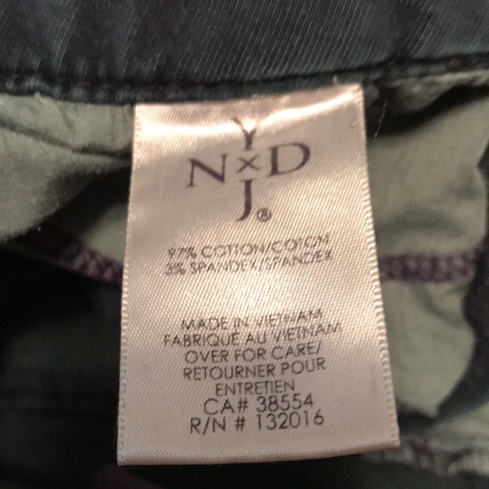 NYD jeans-Size 4 - Picture 4 of 4